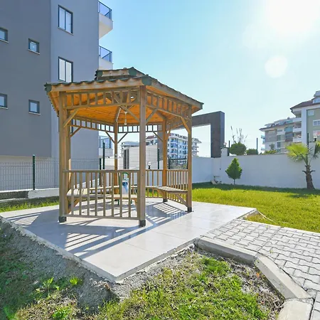 公寓 Crown Town 1 Bedroom Just 200m From The Sea In Kestel, 阿拉尼亚